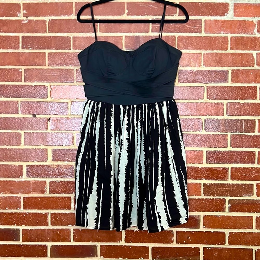 Black and White strapless dress, size large